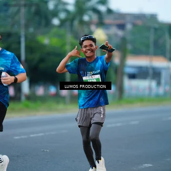 Runner Photo 4837168