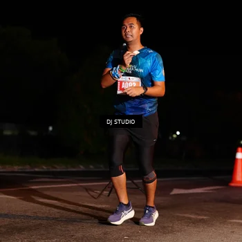 Runner Photo 4837172
