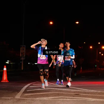 Runner Photo 4837176
