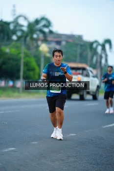 Runner Photo 4837209