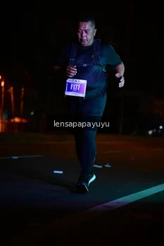 Runner Photo 4837299