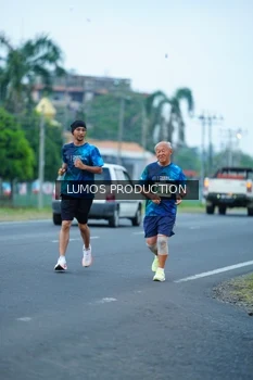 Runner Photo 4837313