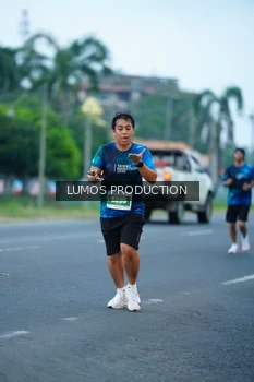 Runner Photo 4837341