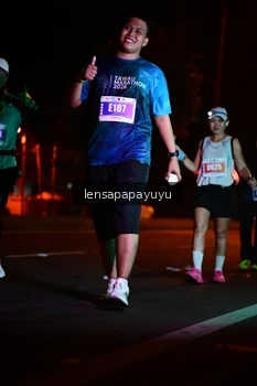 Runner Photo 4837351