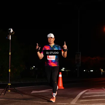 Runner Photo 4837360