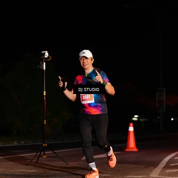 Runner Photo 4837376