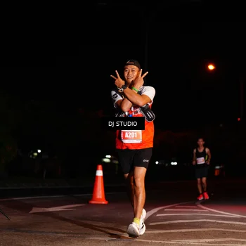 Runner Photo 4837395