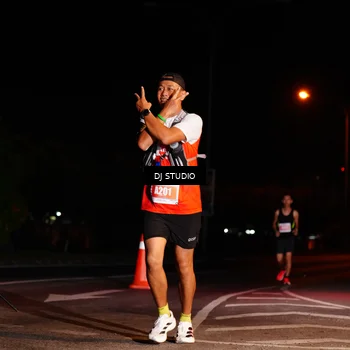 Runner Photo 4837405