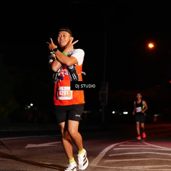 Runner Photo 4837412