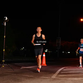 Runner Photo 4837420