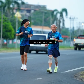 Runner Photo 4837455
