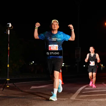 Runner Photo 4837475