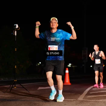 Runner Photo 4837480