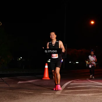 Runner Photo 4837500