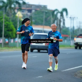 Runner Photo 4837513