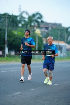 Runner Photo 4837553