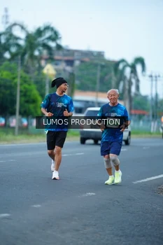 Runner Photo 4837656