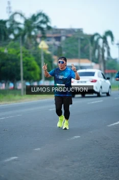 Runner Photo 4837663