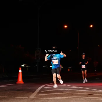 Runner Photo 4837696