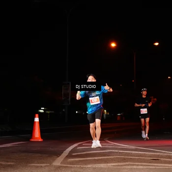 Runner Photo 4837706