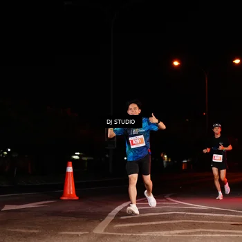 Runner Photo 4837720