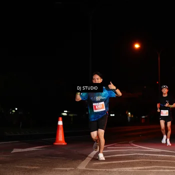 Runner Photo 4837738
