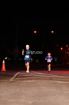 Runner Photo 4837797