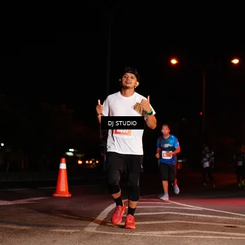 Runner Photo 4837883