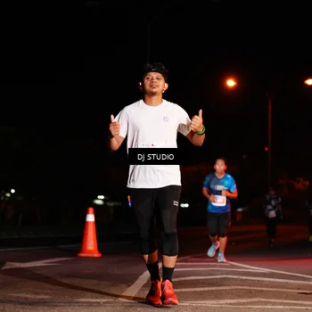 Runner Photo 4837899