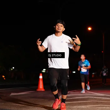 Runner Photo 4837906