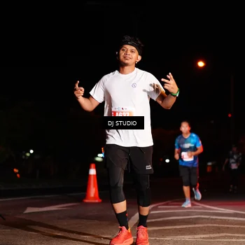 Runner Photo 4837909
