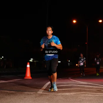 Runner Photo 4837919