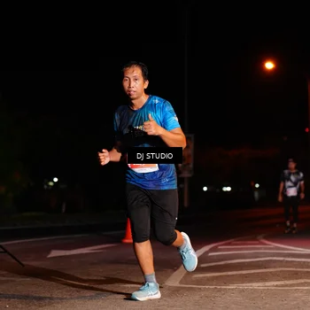 Runner Photo 4837940
