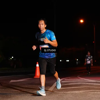 Runner Photo 4837942