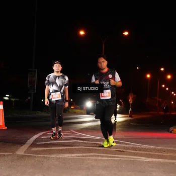 Runner Photo 4837973