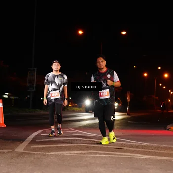 Runner Photo 4837974