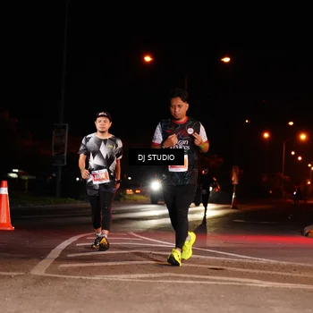 Runner Photo 4837978