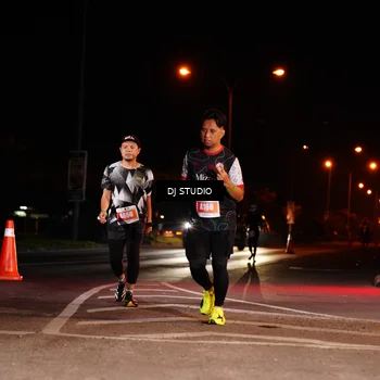 Runner Photo 4837987