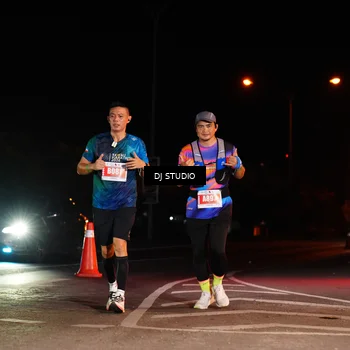 Runner Photo 4838376