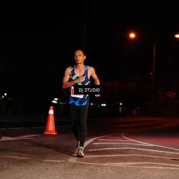 Runner Photo 4838823