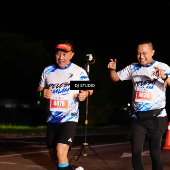 Runner Photo 4839439