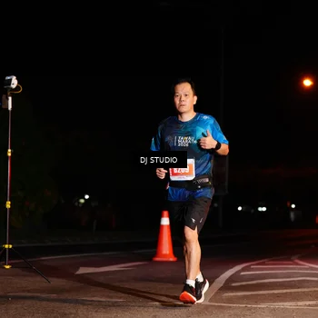 Runner Photo 4839503