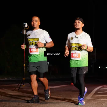 Runner Photo 4840275