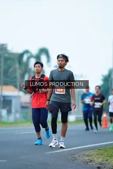 Runner Photo 4840368