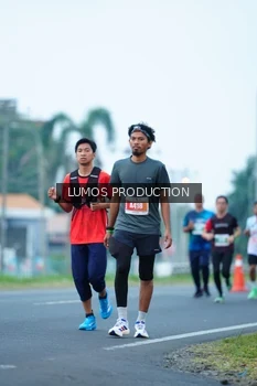 Runner Photo 4840371