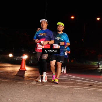 Runner Photo 4840415