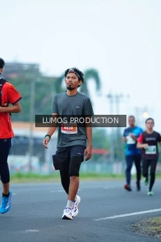 Runner Photo 4840523
