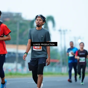 Runner Photo 4840545