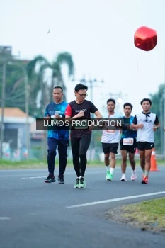 Runner Photo 4840619