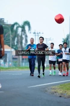 Runner Photo 4840637